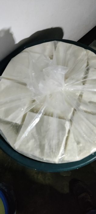 Vând telemea de oaie bio