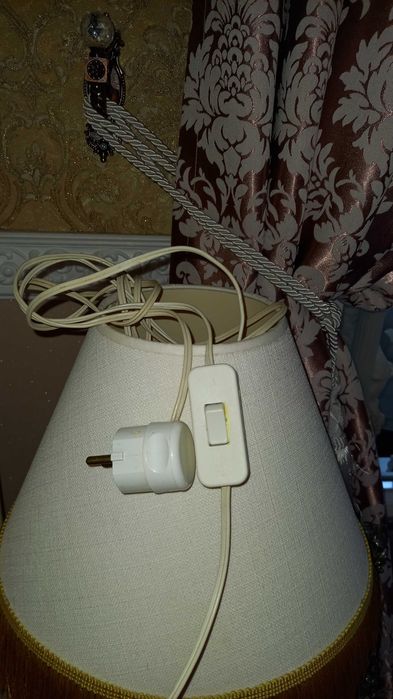 Бароков ретро аплик за стена от месинг