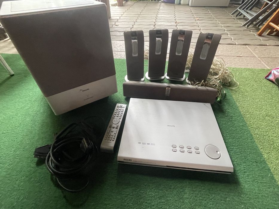 Vand boxe Philips Home Theatre, stare buna