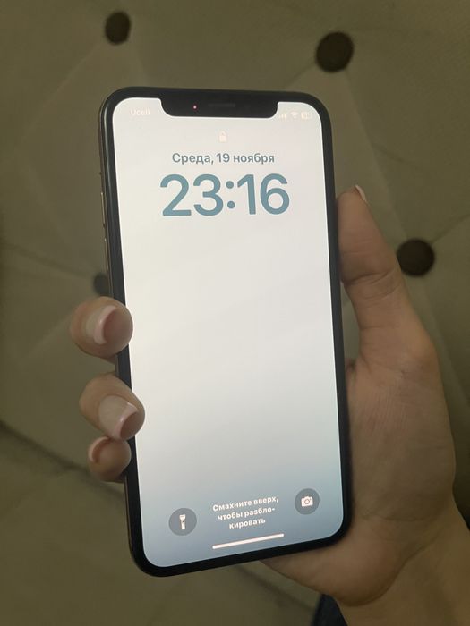 Iphone xs 64 gold SROCHNO SOTILADI