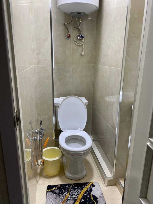 Сдам евро квартиру на Садыка Азимова ц1