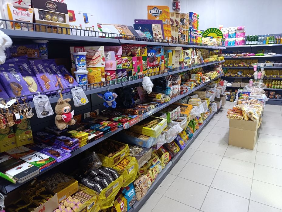 Stelaj sotiladi narxi kelishiladi