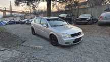 Опел сигнум 2004г 3.0дизел 177коня