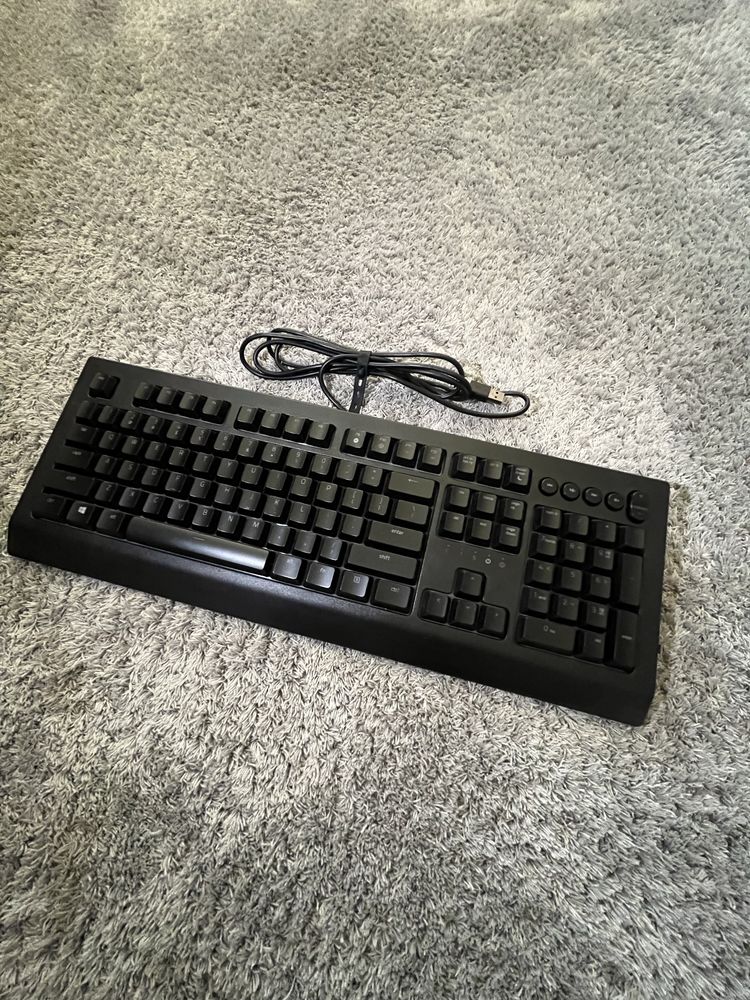 Tastatura Razer Cynosa V2