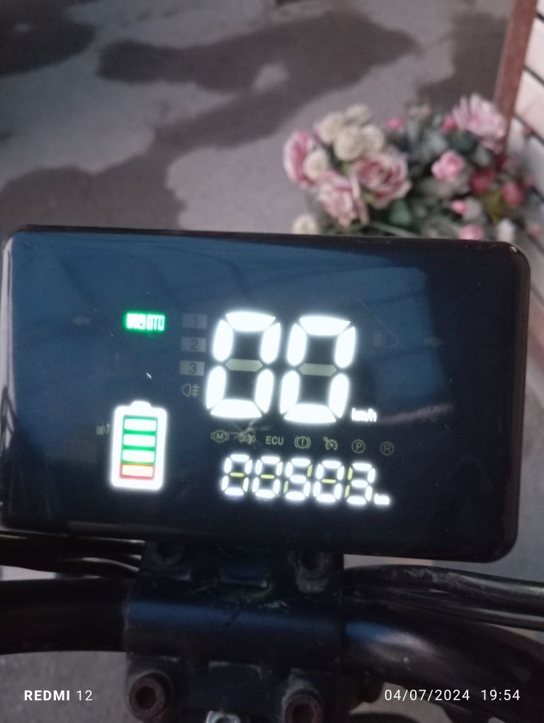 Skuter madeli WASAT yurishlari chotki trq etgan ovozi yoʻq