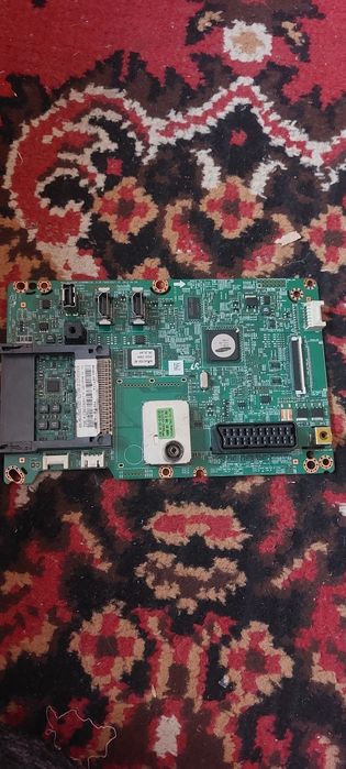 Placa de baza samsung UE32EH4003WXBT
