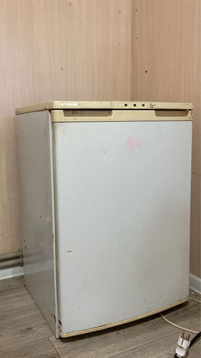 Морозильник в рабочем состояний