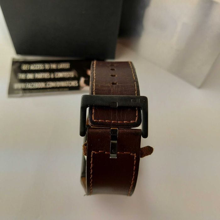 Бинарен часовник OI The One с кутия #5727