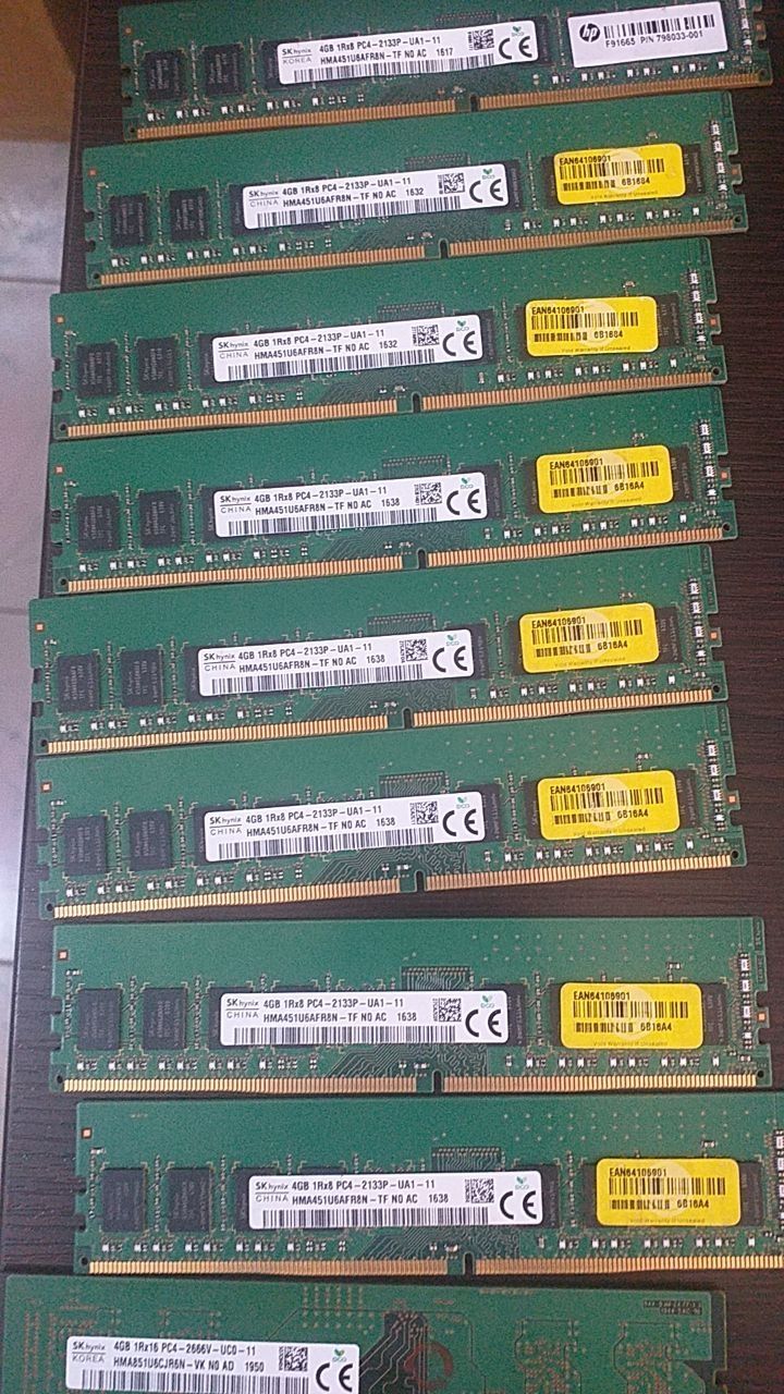 Срочно DDR3 8GB 1600 DDR4 8GB DDR4 4GB  количестве есть