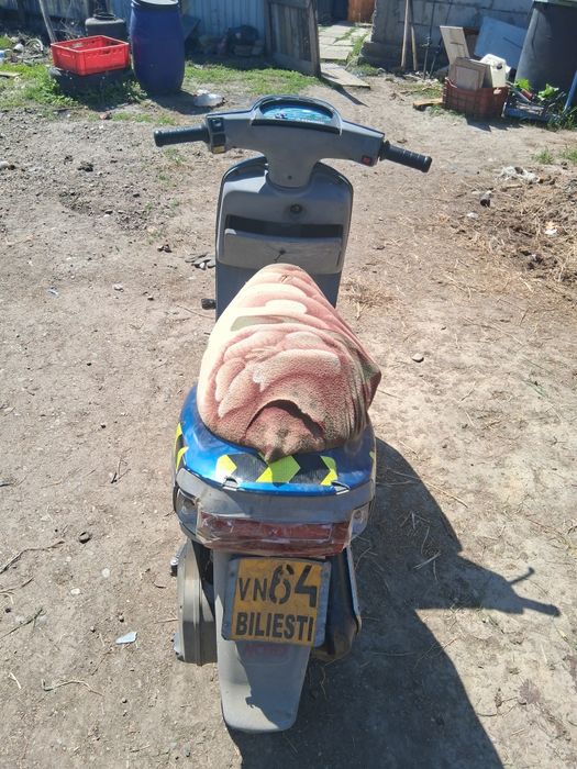 Vând piaggio zip 49cc
