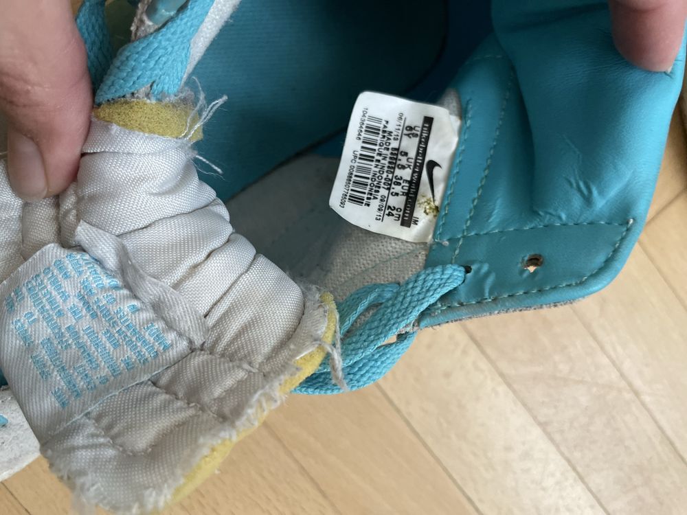 Дамски кецове Nike Jordan  и Nike
