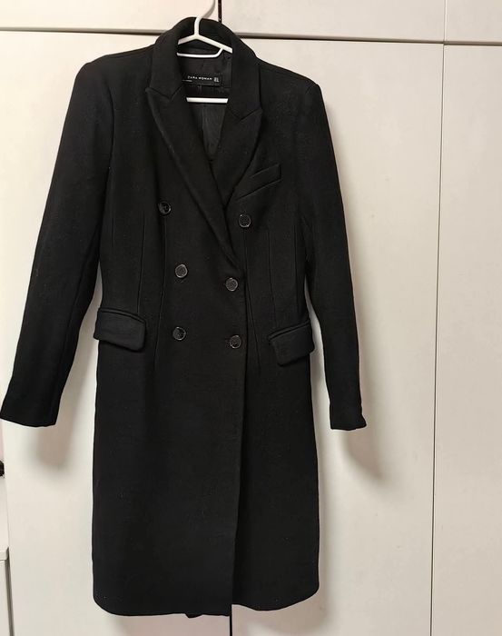 ZARA вълнено палто в перфектно състояние