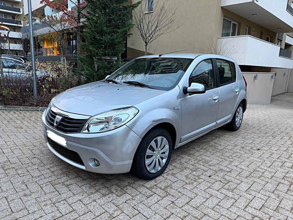 Dacia Sandero 1.4 benzina /79.000 km / Unic proprietar !