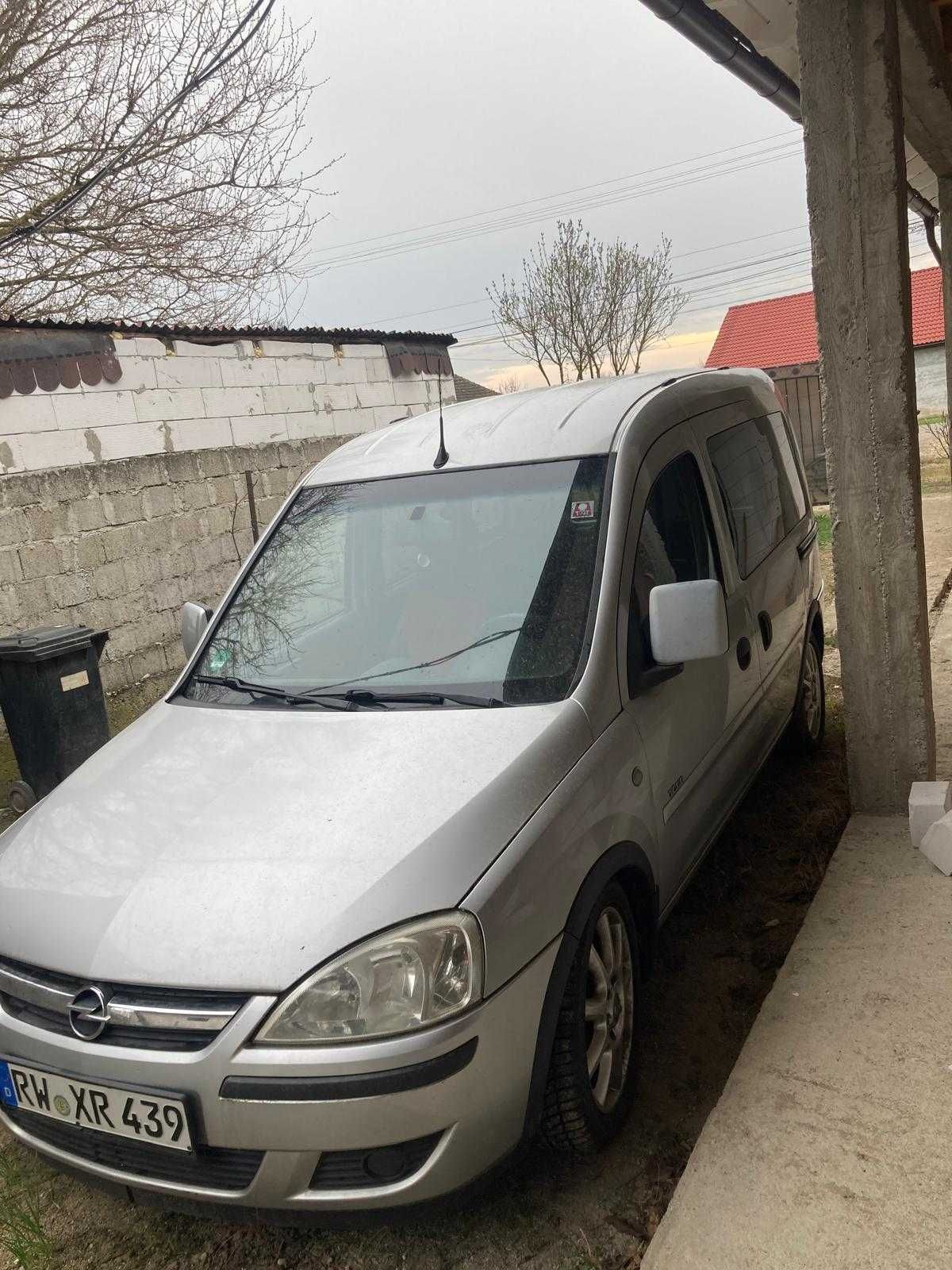 vand Opel Combo 1.6 din 2004