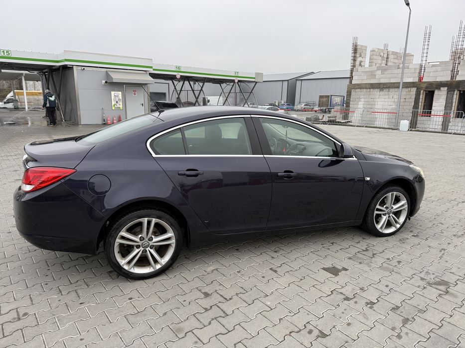 Opel insignia 1.4 benzina turbo 2012