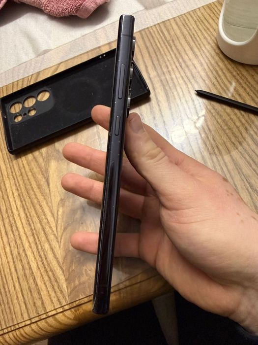 Samsung Galaxy S23 Ultra 256GB – Phantom Black – Stare excelentă!