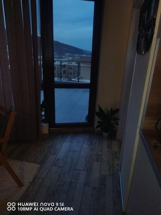 Дава се под наем Двустаен апартамент в Асеновград - 70 кв.м за 306 € - Снимка #4