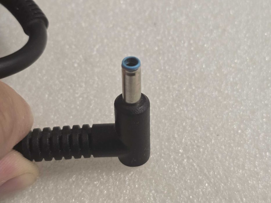 Incarcator laptop HP 19.5V 2.31A 45W mufa 4.5x3.0mm - poze reale