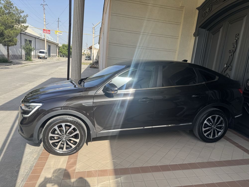 Renault Arkana 2022 yil sotiladi