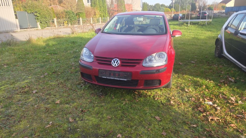 Golf 5 automat 1,6 benzina