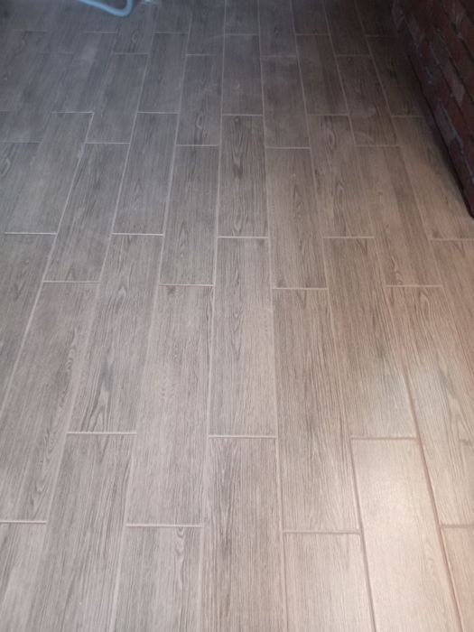 Услуги по ремонту:обои,кафель,ламинат,линолеум,гипсокартон и т.д.