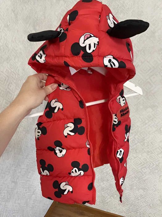 Грейка / елек Мики Маус