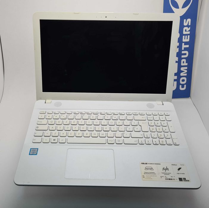 Asus X541U  i5 6200/8GB/240SSD