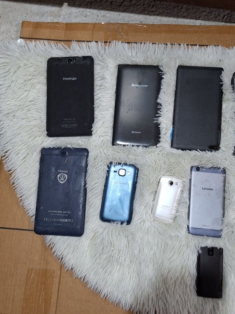 Таблети и телефони