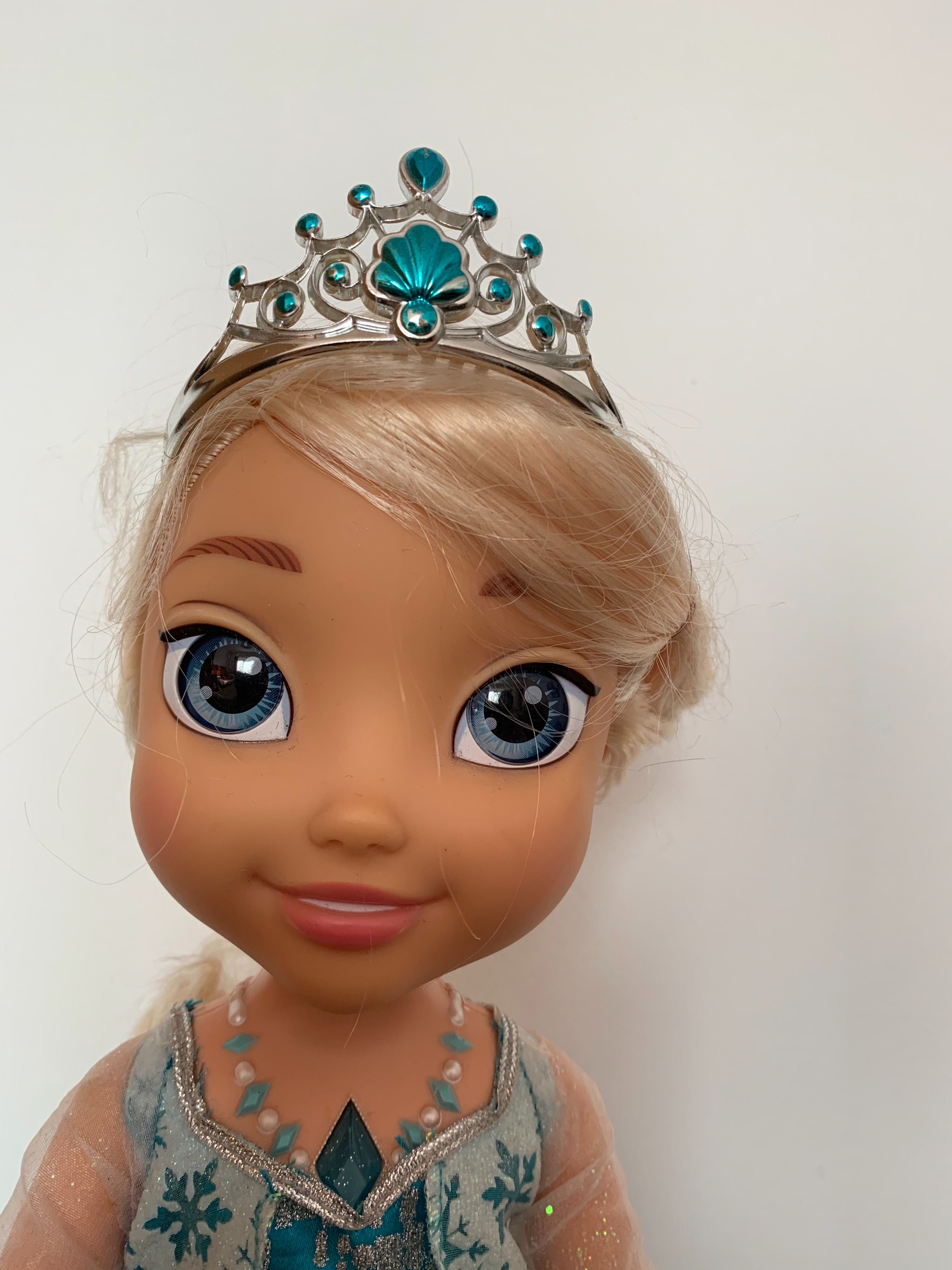 Papusa Disney Elsa Frozen muzicala