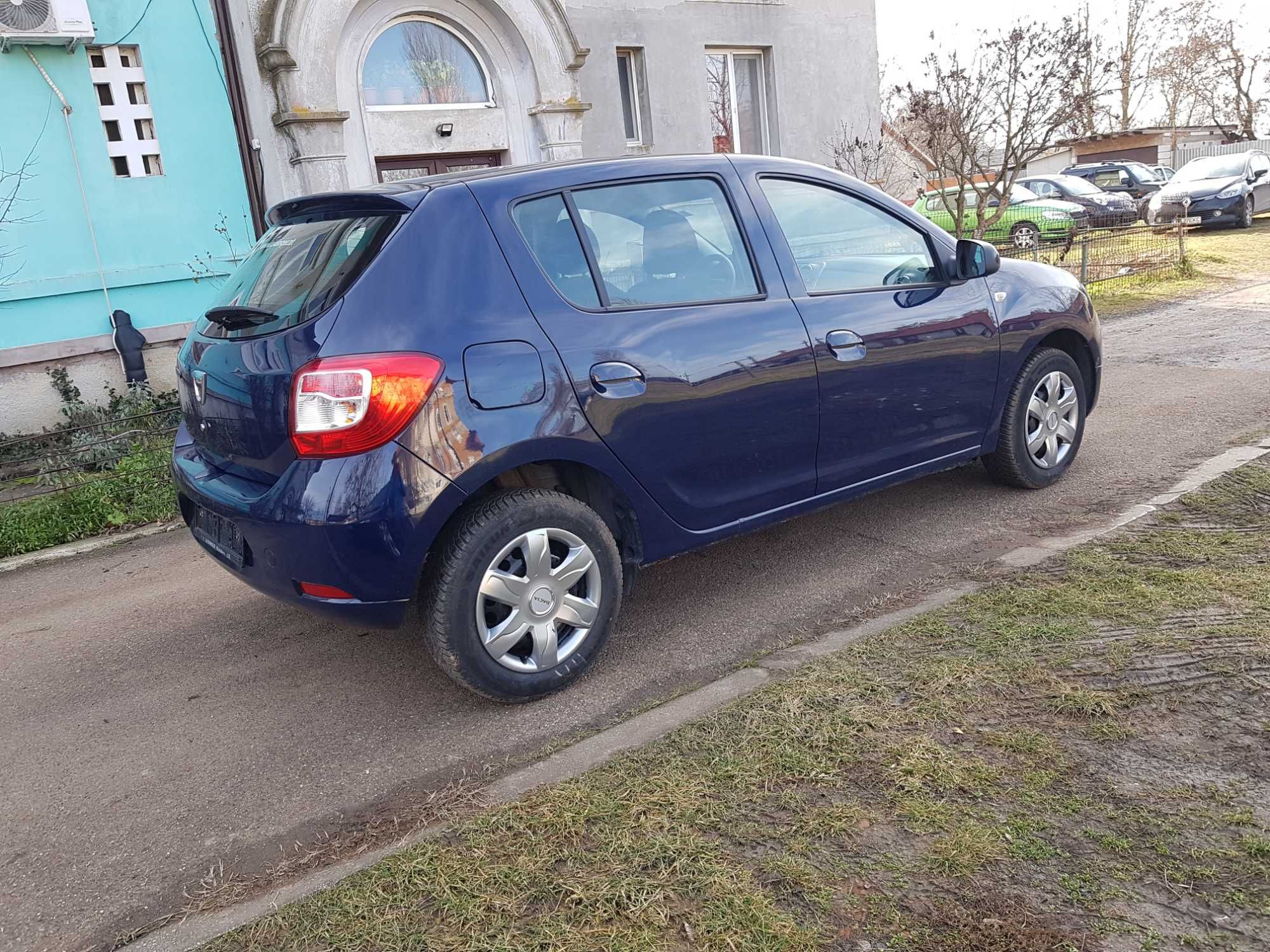 Vand Dacia Sandero 1. 2 benzina, 75 cp, clima 128400 km, an 06, 2015