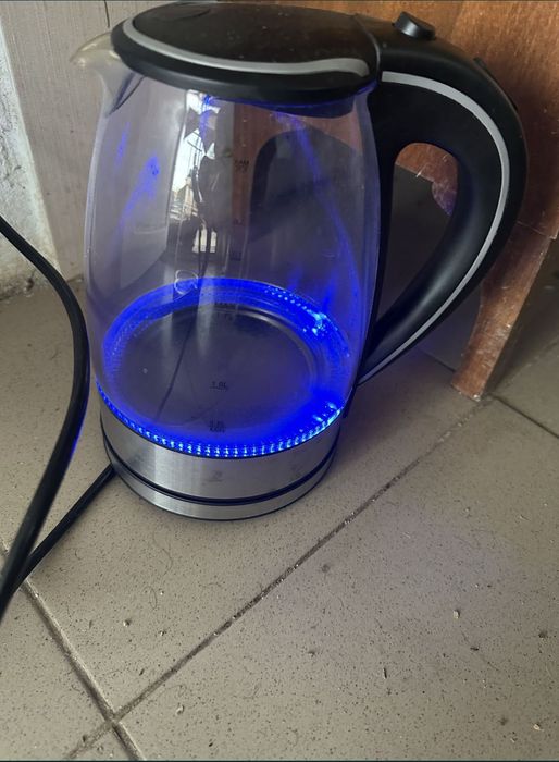 Fierbator electric cu leduri pt apa cu sita ceai din sticla sau inox