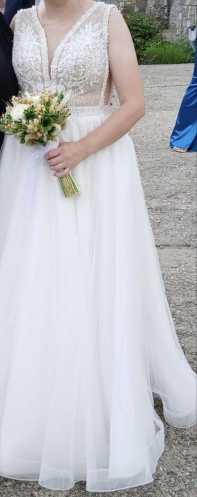 Vand rochie de mireasa