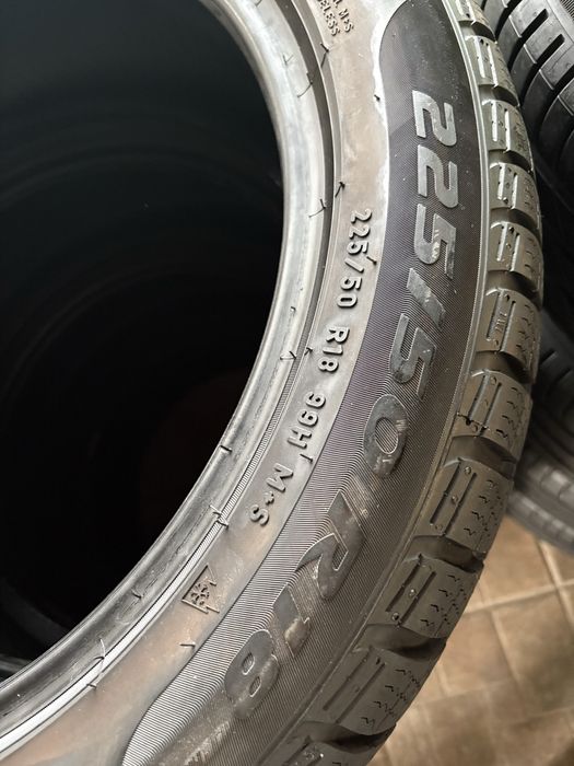 Зимни гуми 225/50/18 99H - Pirelli