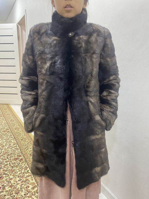 Норковая шуба сатылады өте жақсы жағдайда 2рет киілген таза