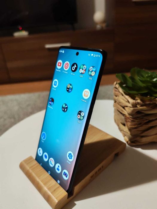 Motorola Edge 40 Dual SIM 8GB RAM 256GB 5G Green/Black Fullbox + Huse