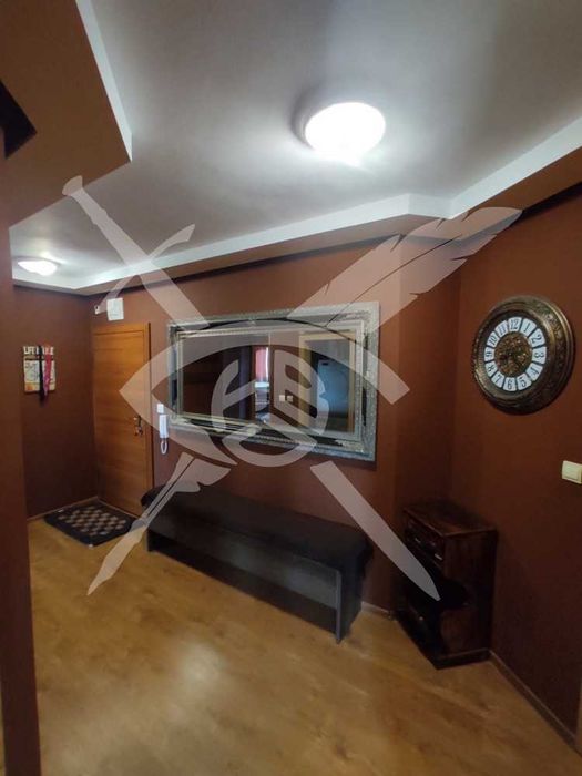 Продава се Тристаен апартамент в София, Гоце Делчев - 140 кв.м за 2572 €/кв.м - Снимка #2