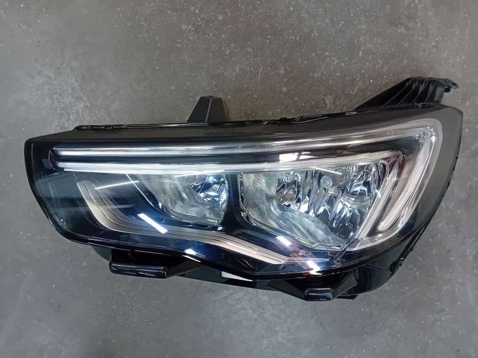 Far stanga halogen Opel Grandland