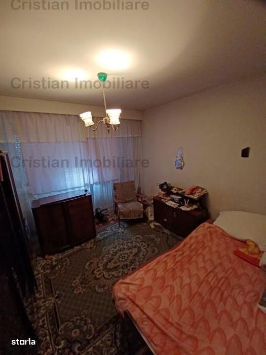 confort 1 PRET EXCELENT! 4 camere DECOMANDAT zona Viziru etaj de mijlo