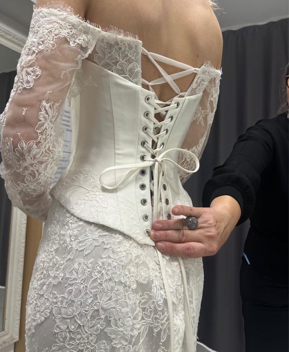 Vand rochie de mireasa