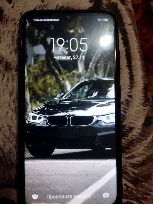 Продам смартфон редми8А