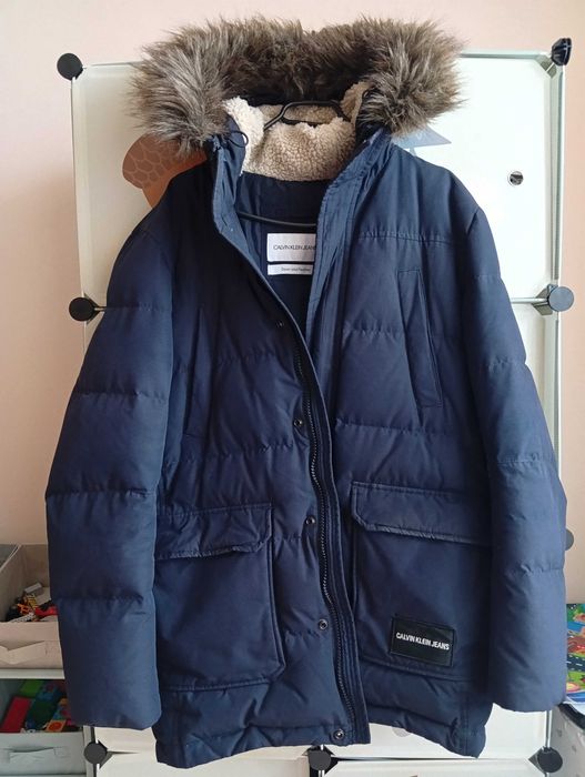 Calvin Klein Jeans оригинално зимно яке