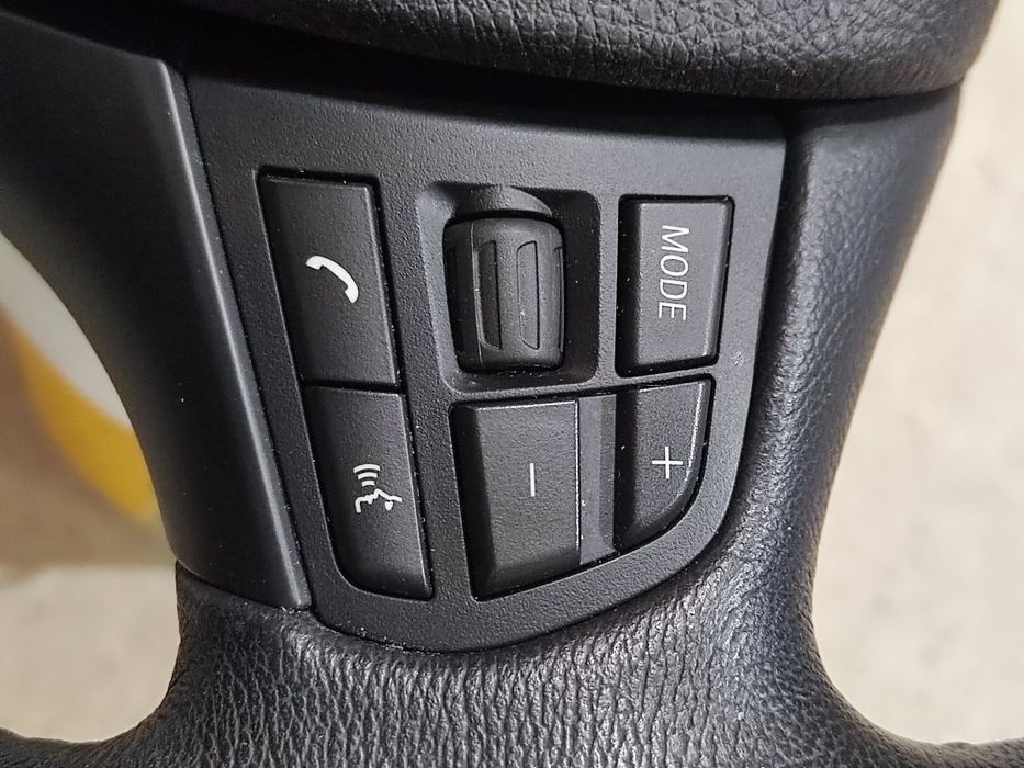 Волан за BMW F30 с airbag