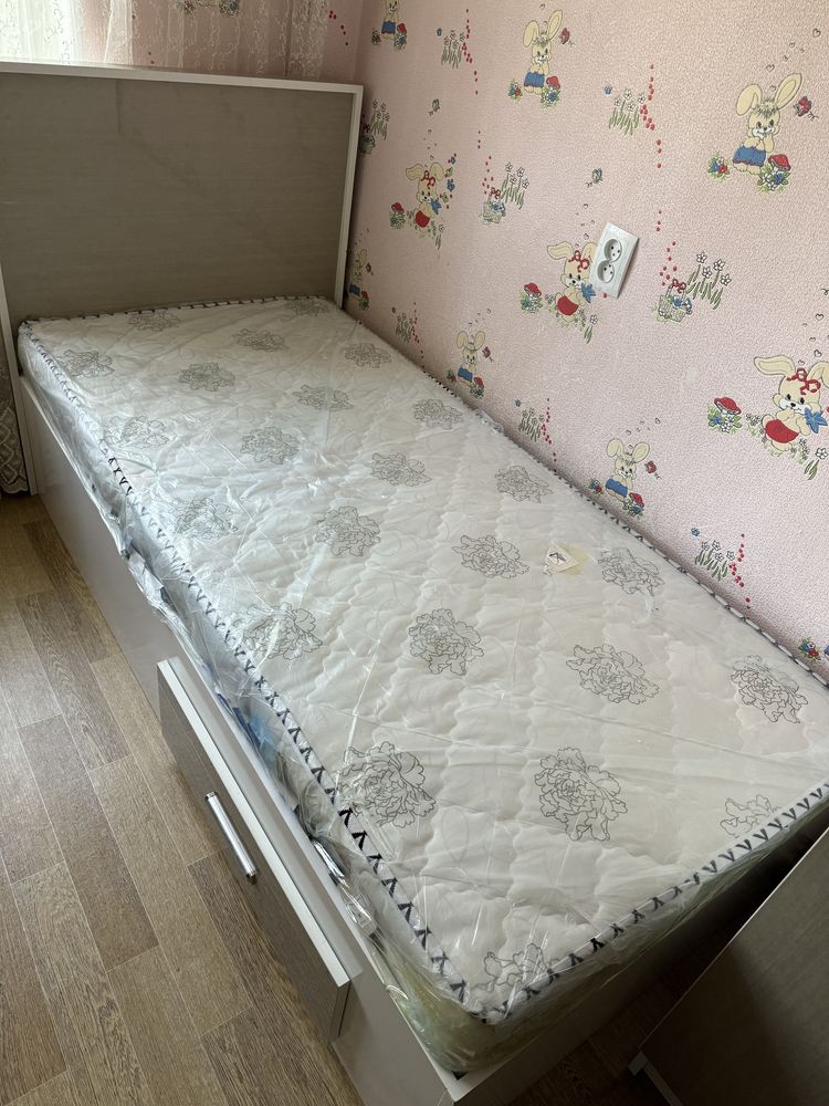 Продаю мебель в хорошем состоянии
