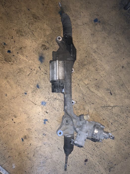 Caseta directie bmw seria 5 F10 F11 F18 seria 6 F13 vas servo x5 motor