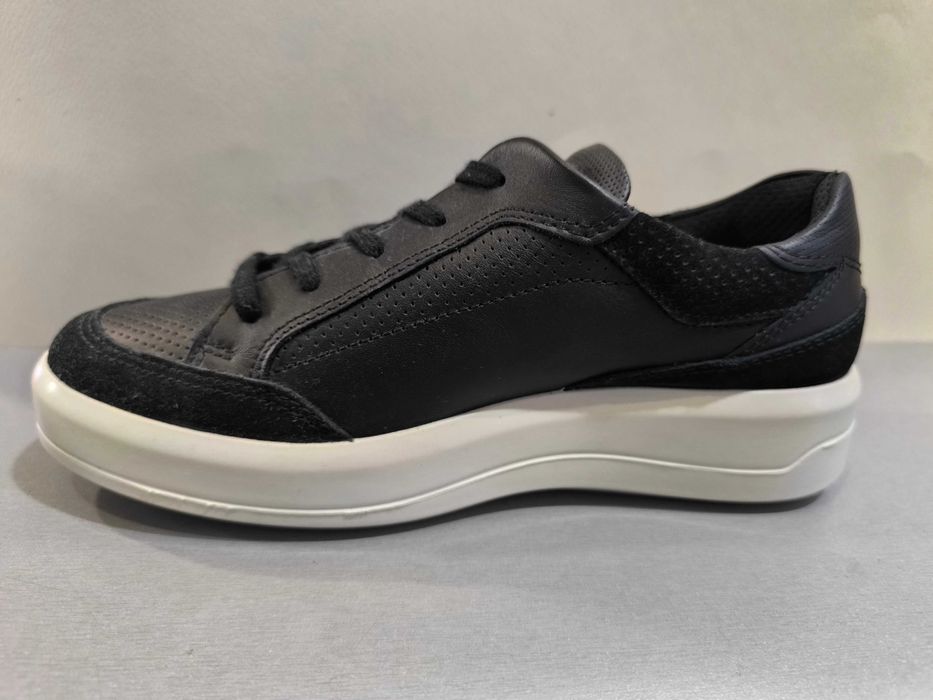 Ecco Leather N41.Спортни обувки.Ест.кожа.Нови.Оригинал.