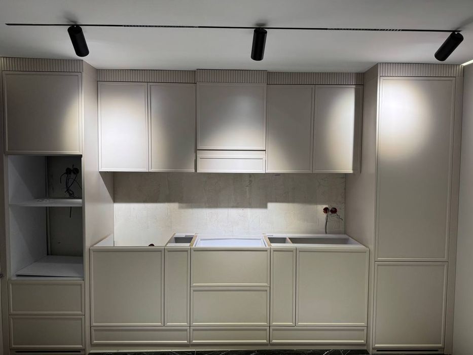 Кухня на заказ погонный метри 200$ дан бошлаб