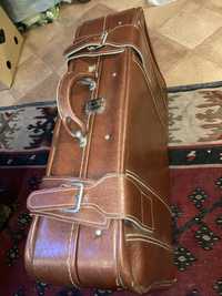 Стари куфари