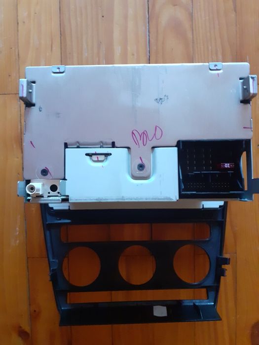 Radio cd  mp 3 in stare buna