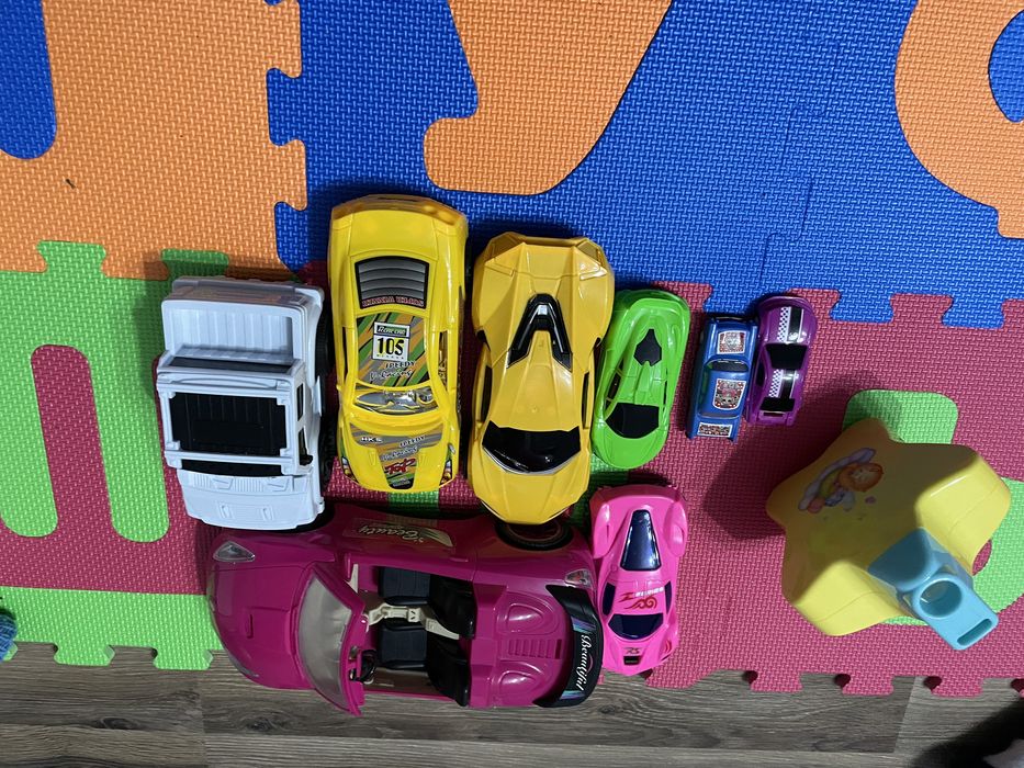 Играчки за момиче