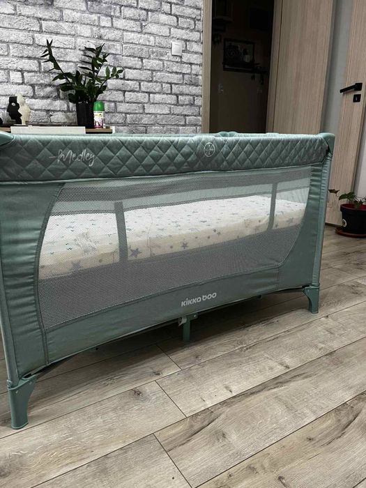 Сгъваема кошара на две нива+матрак